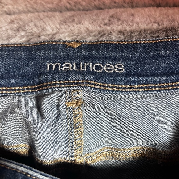 Maurice’s women jeans - Picture 3 of 4
